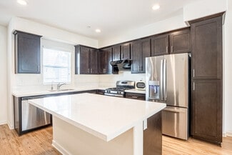 3556 W Savanna St, Anaheim, CA 92804