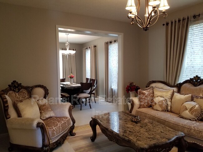 11109 Craycroft Ct, Fishers, IN 46038 - photo 5