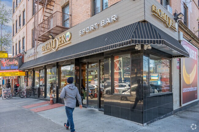 El Caldero serves homestyle Dominican dishes for takeaway or dine in in Highbridge.