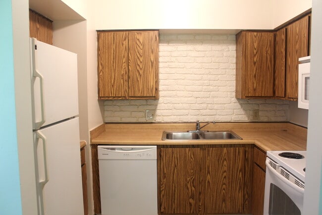 Lakeside at Walnut Hills, Plainfield, IN 46168 - photo 6