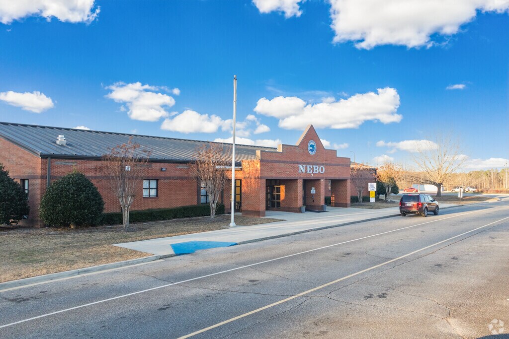 Nebo Elementary School, Rankings & Reviews