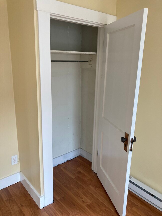 240 W Hallam Ave unit 2, Washington, PA 15301 - photo 7