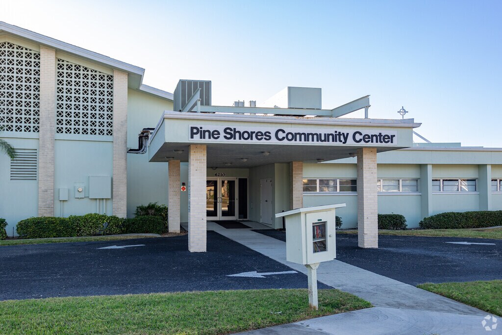Saltmeadow School is located within the Pine Shores Community Center.