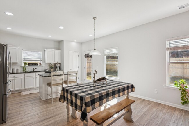 566 Skye Dr, Commerce, GA 30529 - photo 7