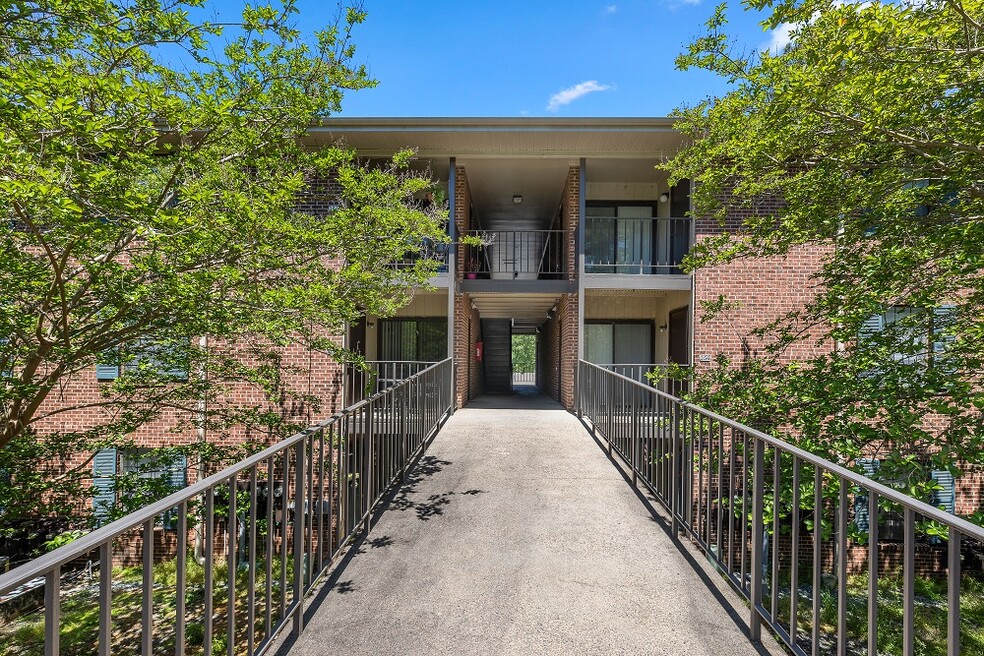 Spring Lane Apartments