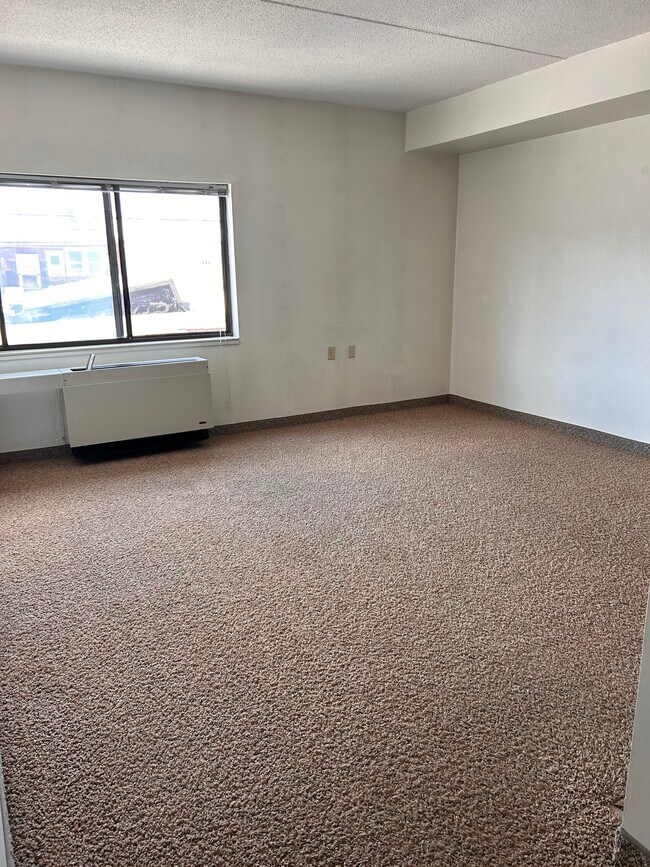 130 Walnut St unit C, Findlay, OH 45840 - photo 7