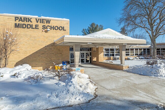 Students in Mukwonago Township can attend Park View Middle School.