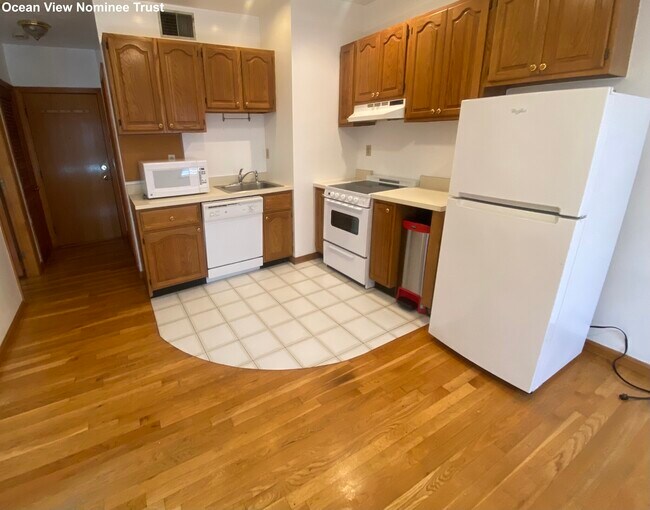 372 North St unit 1, Boston, MA 02113 - photo 5