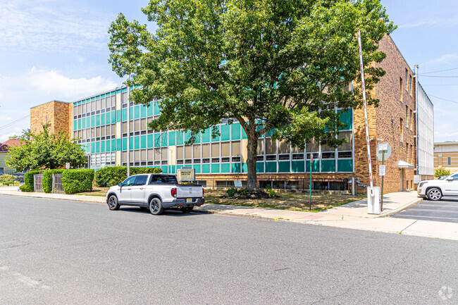 St James Elementary School