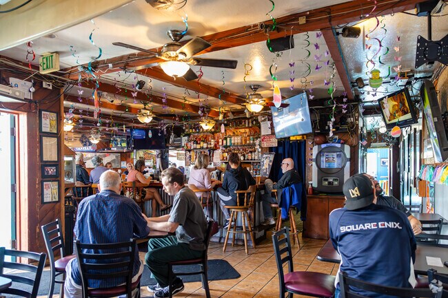 The Shack is a well known restaurant offering burgers and beers in Playa Del Rey, CA.