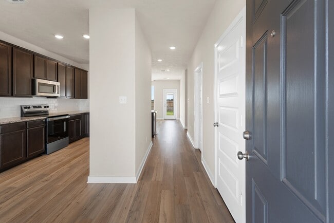 2427 Rooke Rd, Bryan, TX 77807 - photo 3