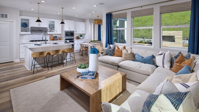 12172 Paxton Way, San Diego, CA 92129 - photo 6