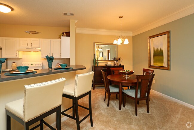 Lullwater at Bass | Luxury Apartment Homes Located in Macon, GA, Macon, GA 31210 - photo 5