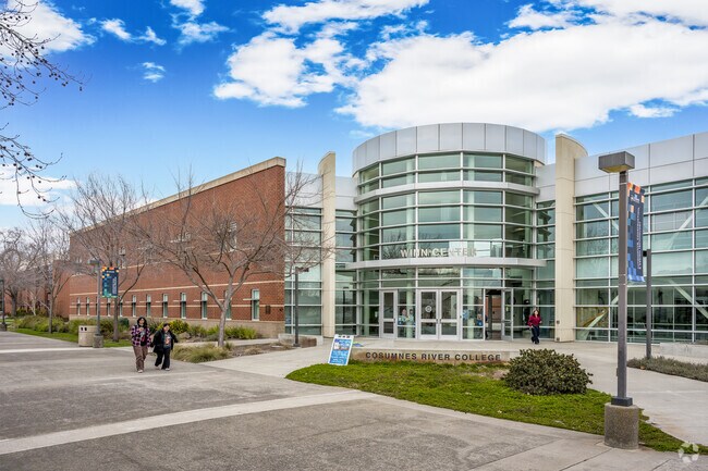 Consumes River College has great academic and athletic opportunities for students in Vineyard.