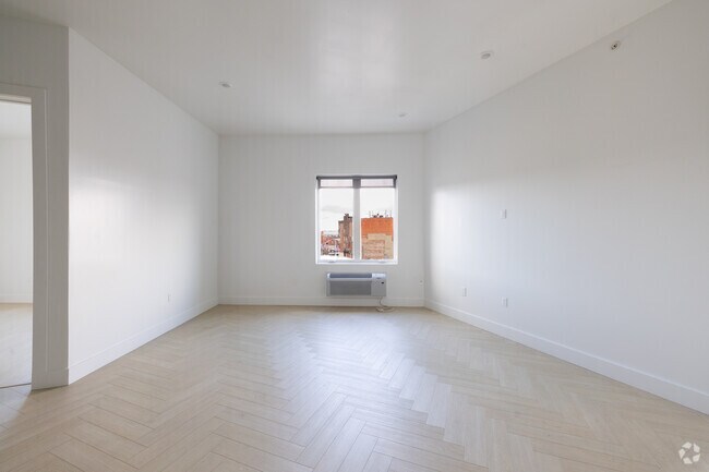 711 Main Ave, Passaic, NJ 07055 - photo 6