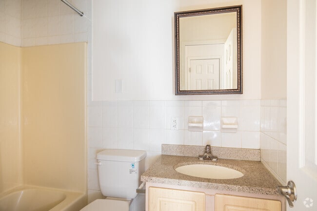 Farmingdale Villas 55+, Farmingdale, NY 11735 - photo 2