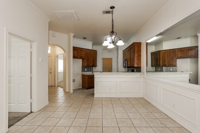 4050 Cottage Park Ct, Arlington, TX 76013 - photo 5