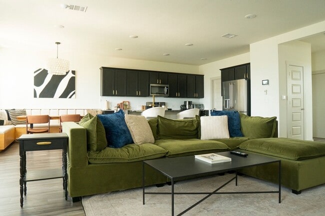 7716 Jacobean Way, Austin, TX 78724 - photo 6