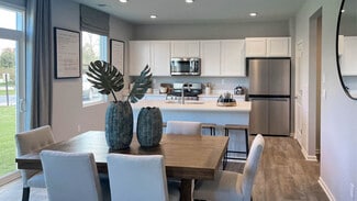 6909 Willow Dr, Wonder Lake, IL 60097