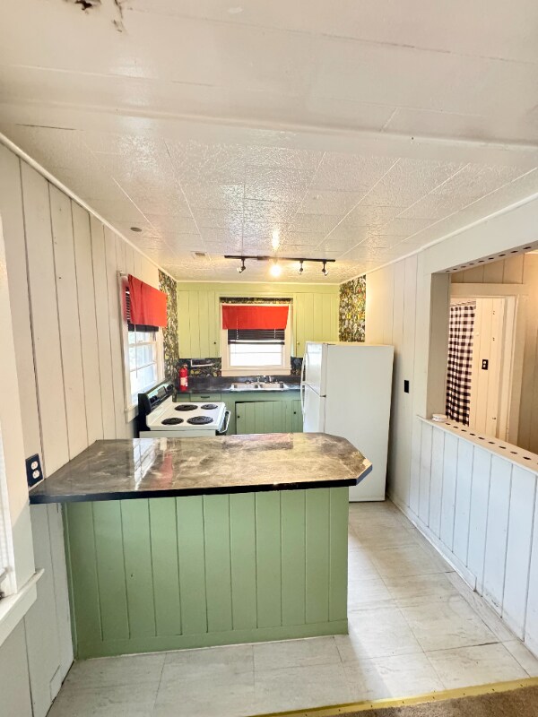 7203 Porcher Dr unit 4, Myrtle Beach, SC 29572 - photo 4