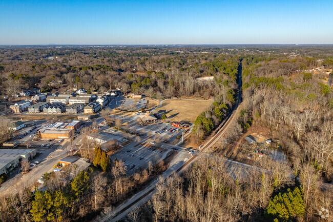 The CSX Railroad divides the city from much of the residential area.