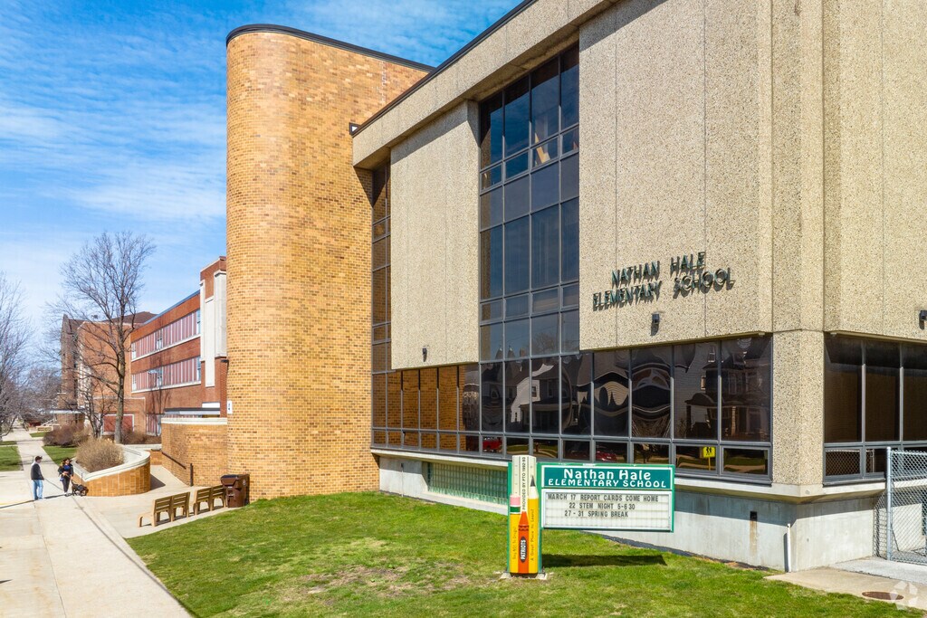 Nathan Hale Elementary School, Rankings & Reviews