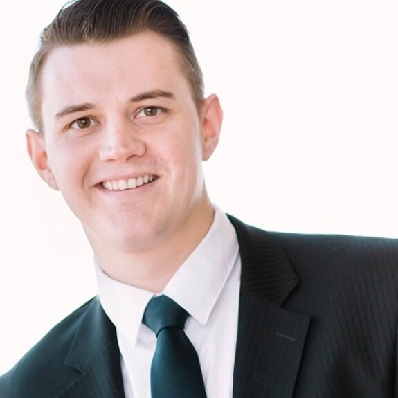 Agent Photo