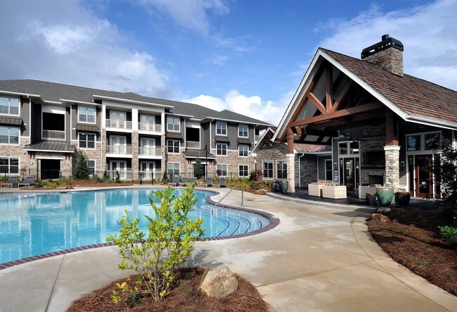 Welcome to Windsor Sugarloaf located in Suwanee, Georgia