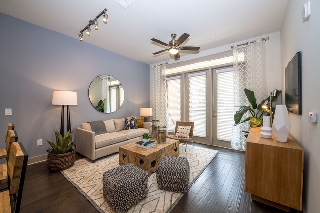 Gateway Chastain, Atlanta, GA 30342 - photo 3