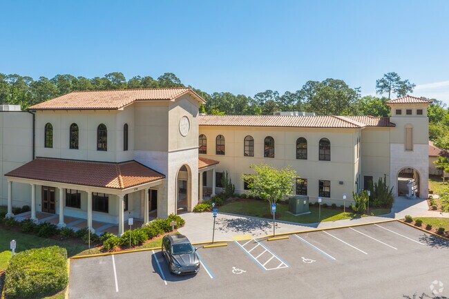 For private education, students can attend San Juan del Rio Catholic School in Fruit Cove.