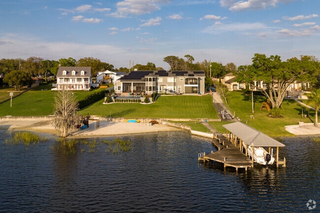 Cypress Gardens neighborhood is a growing community with new and beautiful homes in Florida.