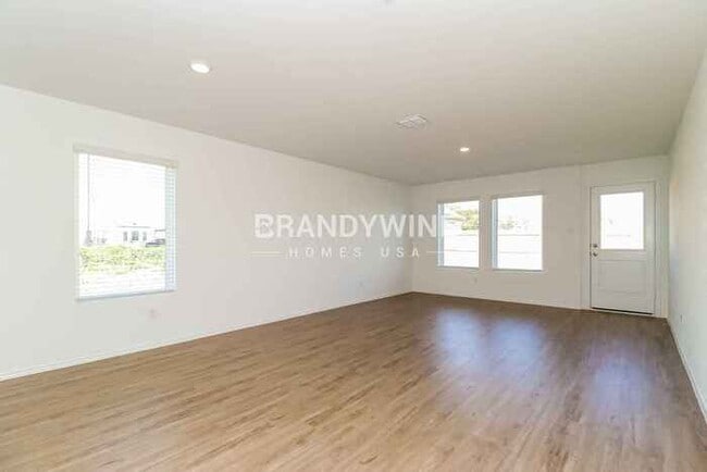 1513 Mahogany Ln, Fort Worth, TX 76140 - photo 3