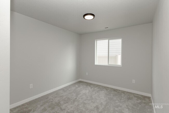 7248 E Marble Springs Dr, Nampa, ID 83687 - photo 5