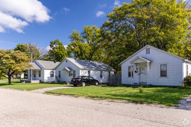 Bungalow style homes are common in the Shifley-York neighborhood.