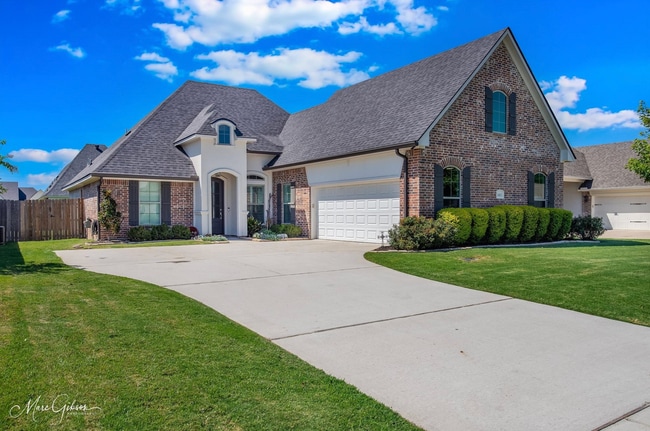 603 Stowe Cir, Benton, LA 71006 - photo 2