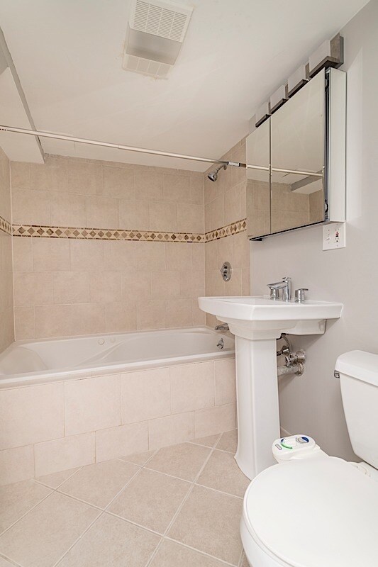 98 Elm St unit 1, Somerville, MA 02144 - photo 6