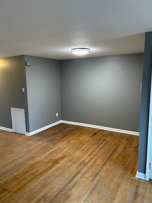 5472 Vicaris St unit 1st fl, Philadelphia, PA 19128 - photo 2