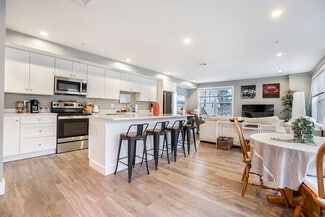 247 Bussey St, Dedham, MA 02026
