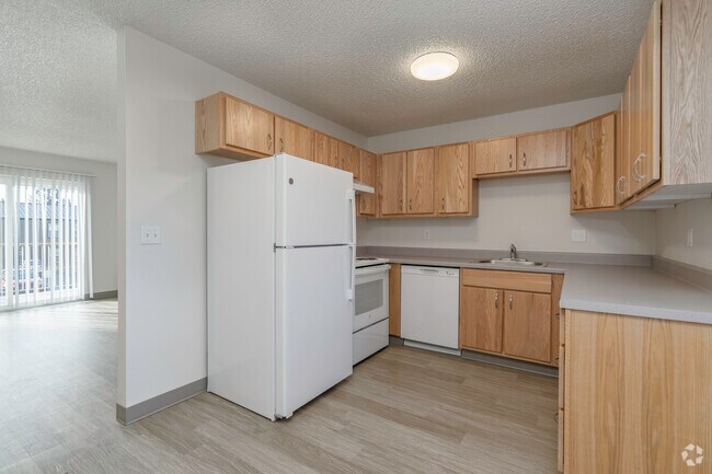 2BR, 1BA - 800SF Kitchen