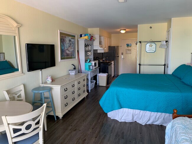 Sea Mist Resort- Driftwood unit Driftwood, Myrtle Beach, SC 29577 - photo 3