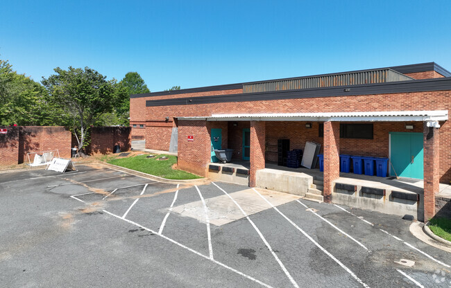 Hornets Nest Elementary Building is part of the Charlotte-Mecklenburg Schools district.