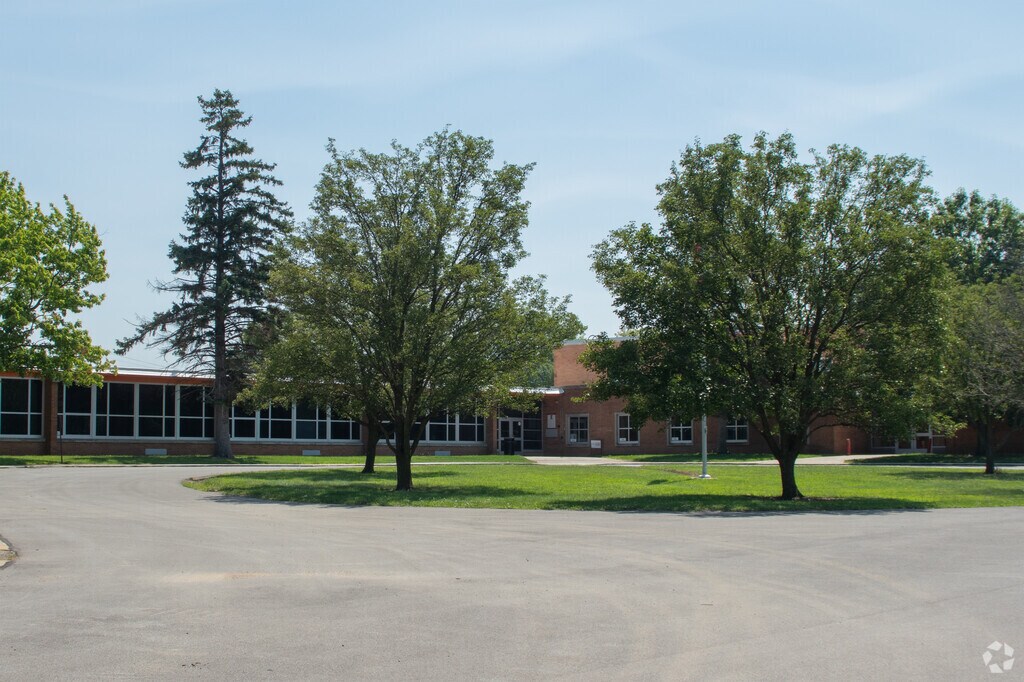Crestwood Elementary School in Lorain, Ohio.