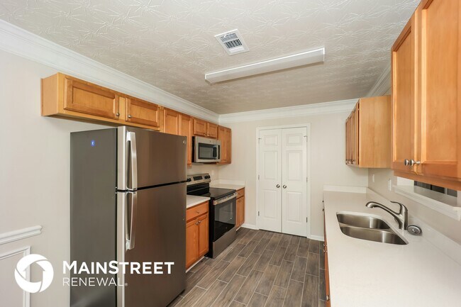 752 Wood Bend Ct, Riverdale, GA 30296 - photo 6