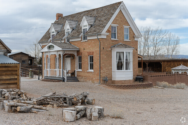 Frontier Homestead State Park Museum displays Cedar City’s unique story with exhibits and hands-on activities.