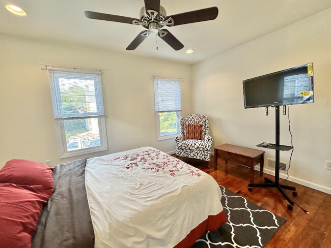 1141 Vine St, Danville, PA 17821 - photo 5