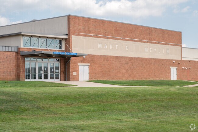 Martin Meylin Middle School has a 13:1 student-to-teacher ratio.