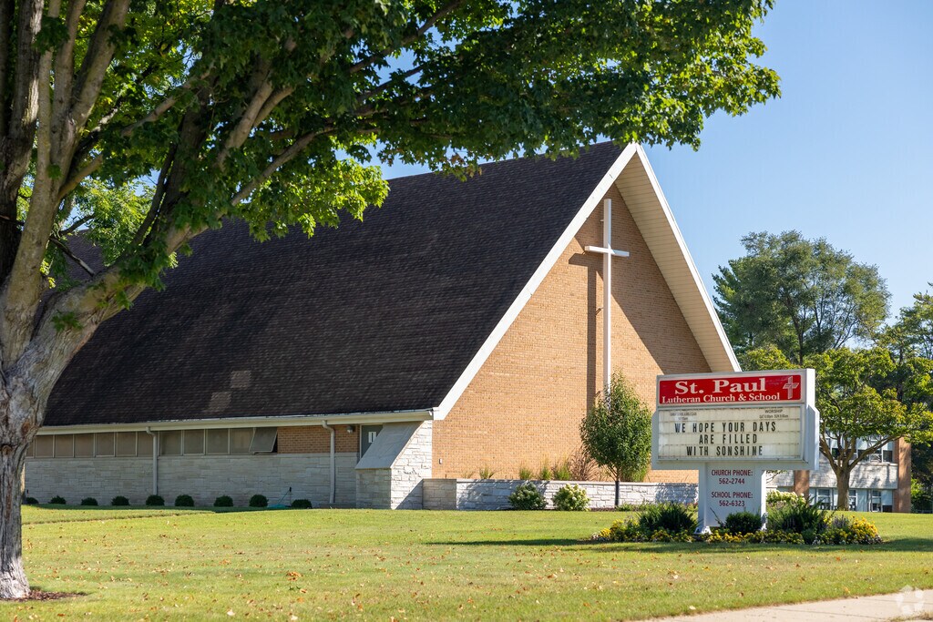 Welcome to St. Paul Lutheran Church and School, located in Rochelle, IL.
