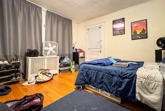 28 Manet Rd, Chestnut Hill, MA 02467