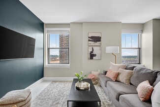 400 Walnut St Unit ID1285759P, Des Moines, IA 50309