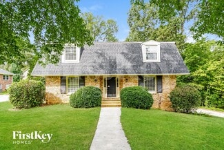 2204 Lynncrest Ln, Birmingham, AL 35216